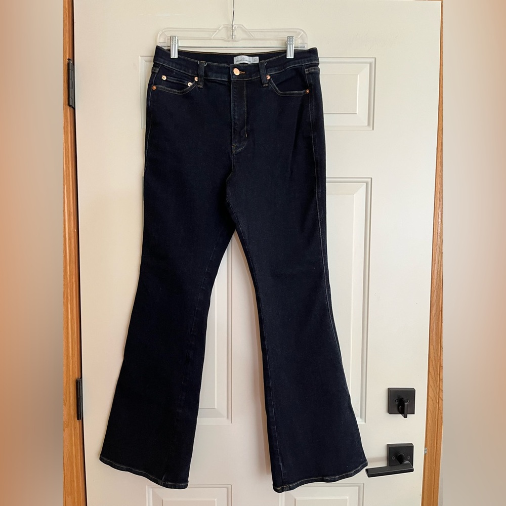 L.L. Bean women’s signature stretch high rise flare dark wash jean. Size 12